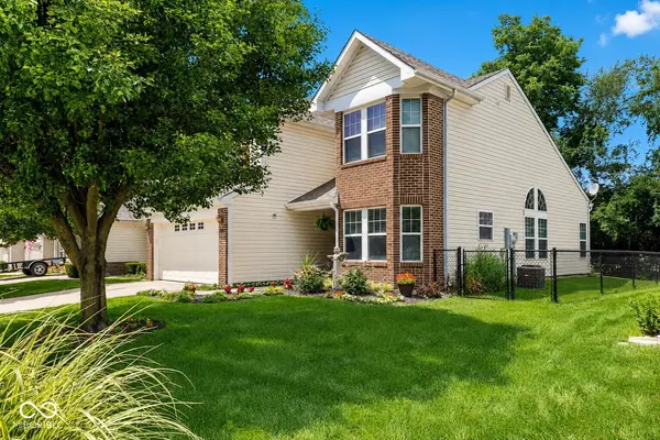 1312 Summerhouse DR, Indianapolis, IN 46217