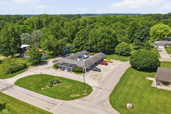 601 S Walnut ST, Mount Summit, IN 47361