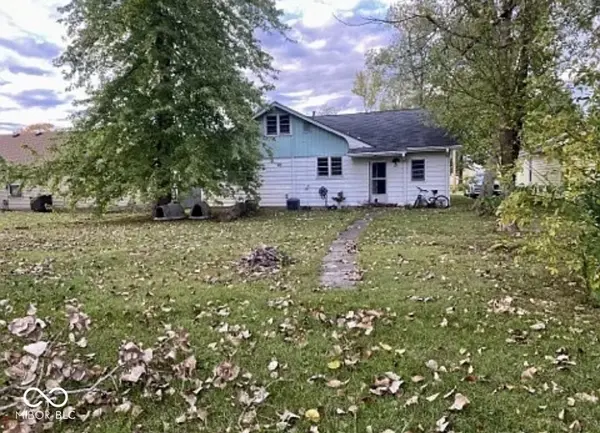 867 W Seventh ST W, Greenfield, IN 46140