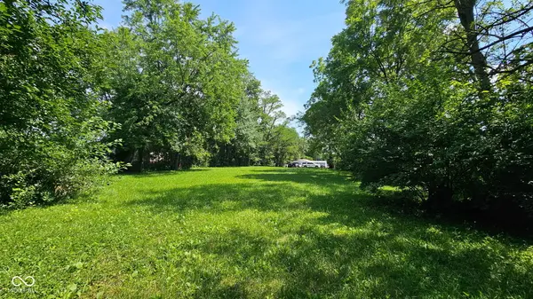 200 Academy ST, Greenwood, IN 46143