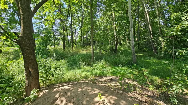 200 Academy ST, Greenwood, IN 46143