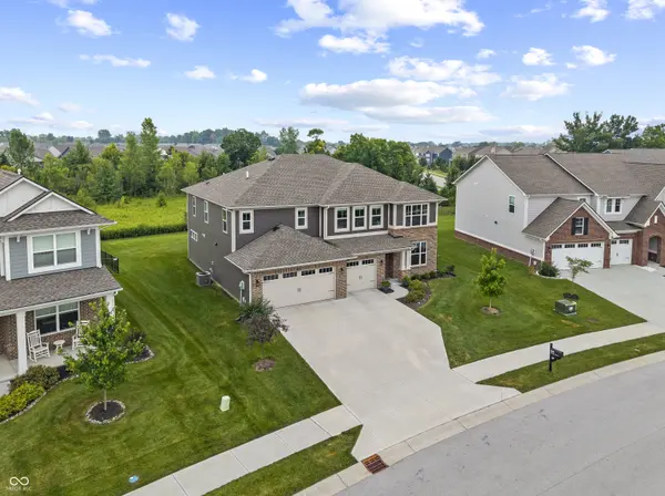 4089 Grange DR, Bargersville, IN 46106