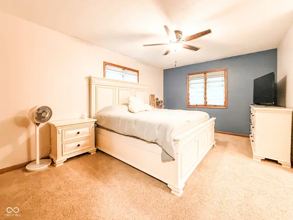 409 Hawthorn DR, Crawfordsville, IN 47933