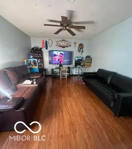 912 Brevard DR, Indianapolis, IN 46217