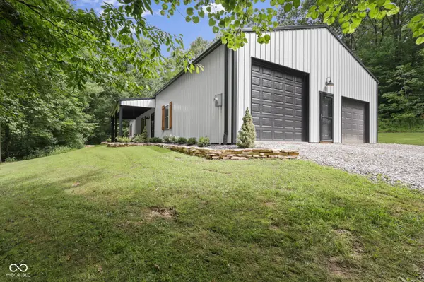 5540 E Washboard RD, Bloomfield, IN 47424