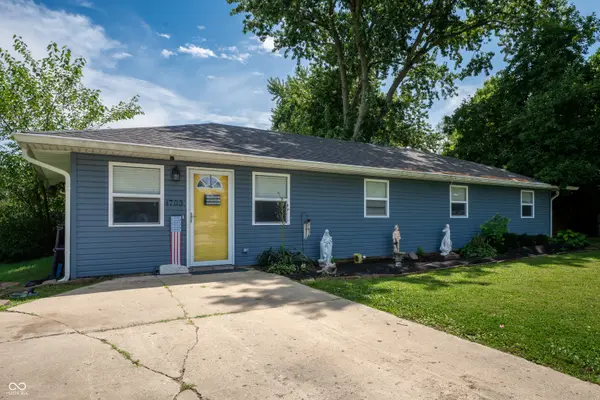 4703 W Compton DR, Edinburgh, IN 46124