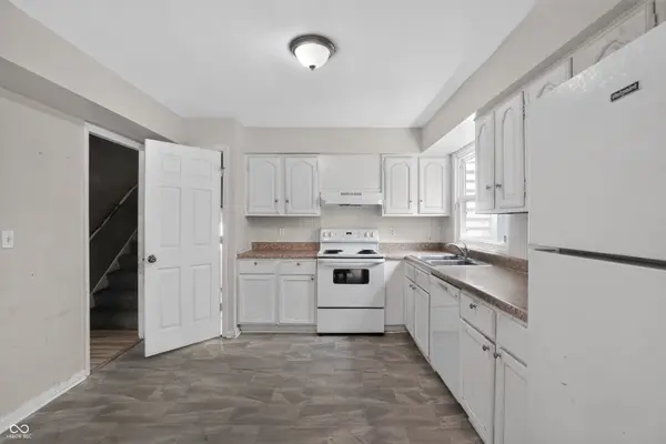 7901 E 35th ST, Indianapolis, IN 46226