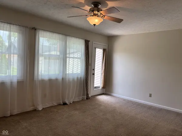 1210 Ruby DR #E-1, Shelbyville, IN 46176