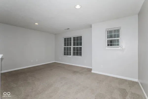 11749 White Cloud DR, Indianapolis, IN 46235