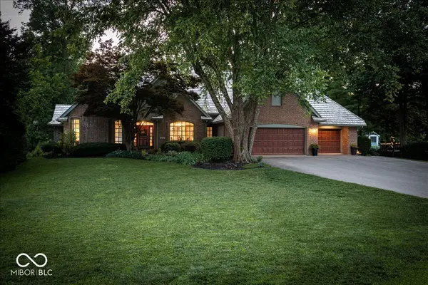 9810 Gulfstream DR, Fishers, IN 46037