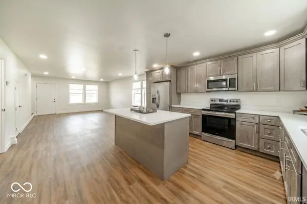 621 E Main ST, Spiceland, IN 47385