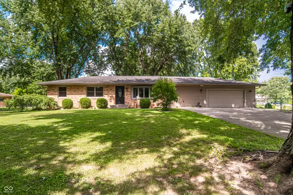 7155 Sandalwood DR, Indianapolis, IN 46217