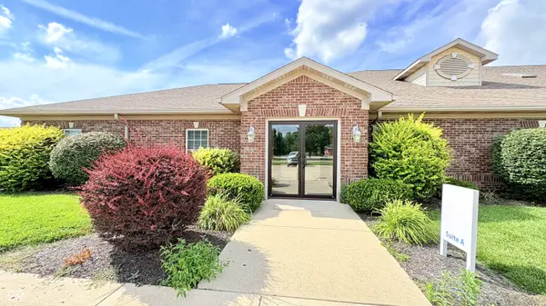 1007 Mill Pond DR, Greencastle, IN 46135