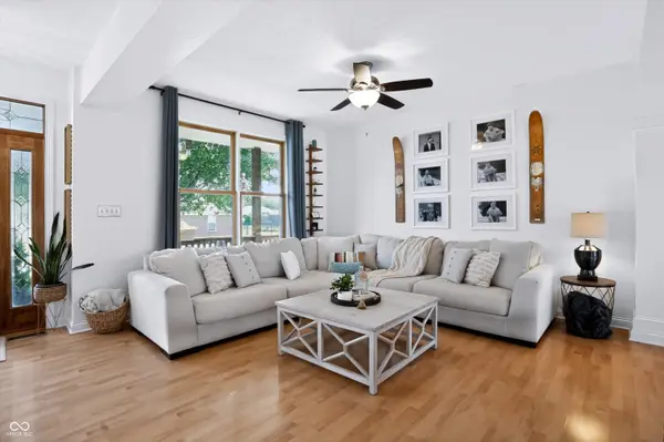 1020 Sunset Bay, Cicero, IN 46034