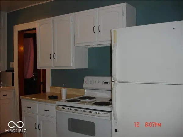 5221 E 10th ST, Indianapolis, IN 46219