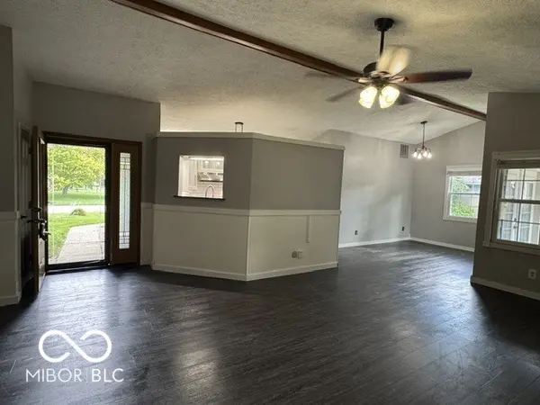 1381 Secretariat LN, Indianapolis, IN 46217