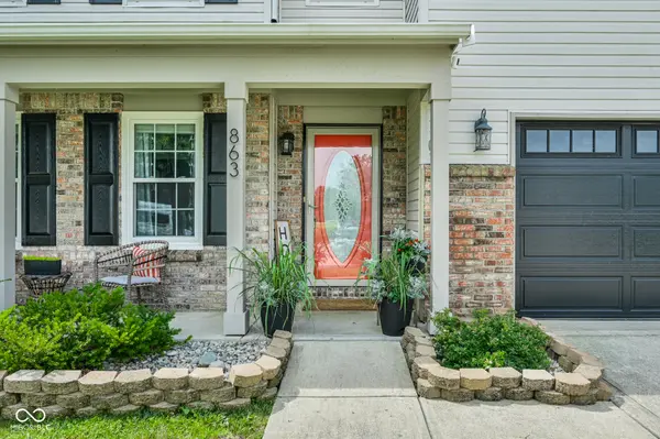 863 Moate CIR, Greenwood, IN 46143