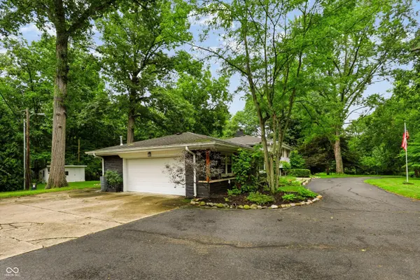 7305 Whitehall DR, Indianapolis, IN 46256