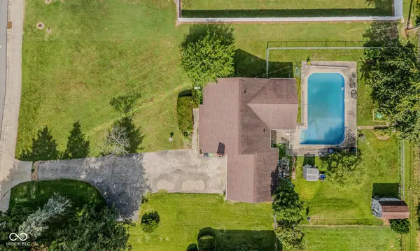 3131 N National RD, Columbus, IN 47201