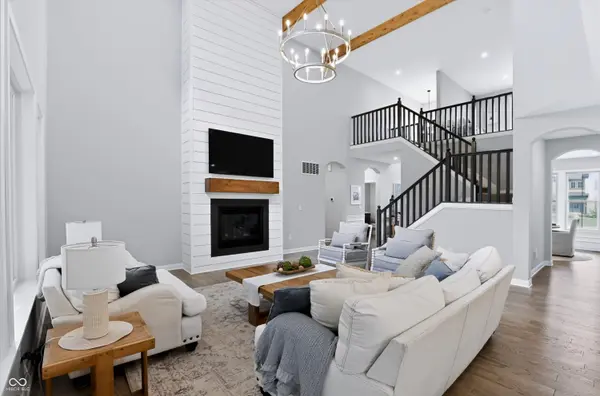 230 Elmsborough BND, Westfield, IN 46074