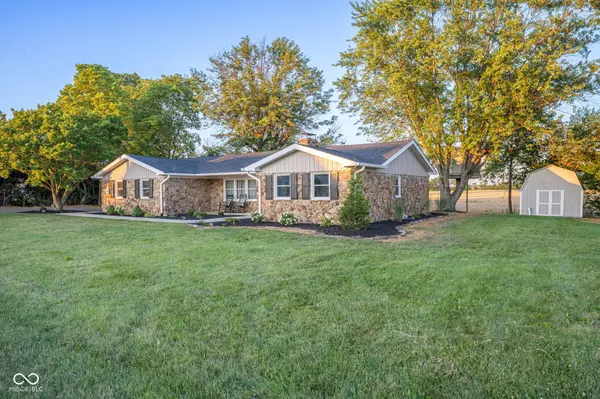 1639 N Buck Creek, Greenfield, IN 46140