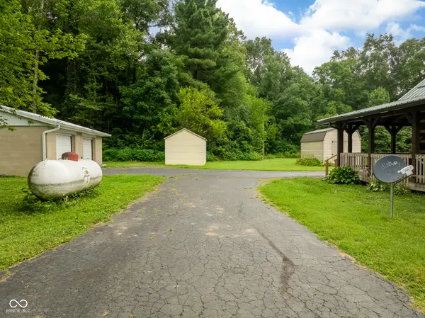 6140 S Brookville PIKE, West College Corner, IN 47003