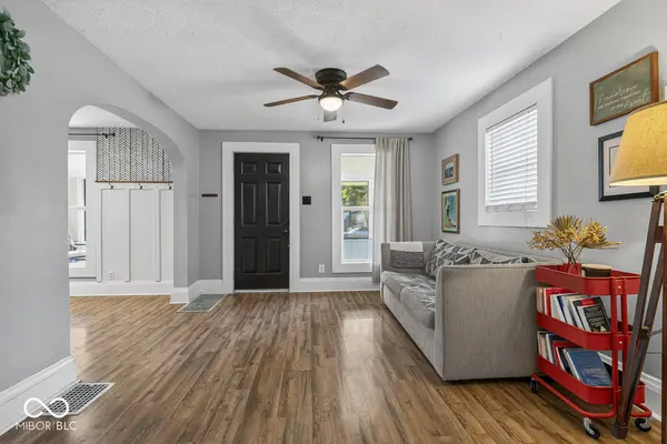 4706 Caroline AVE, Indianapolis, IN 46205