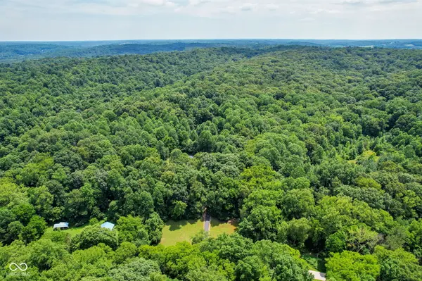 5538 E Washboard RD, Bloomfield, IN 47424