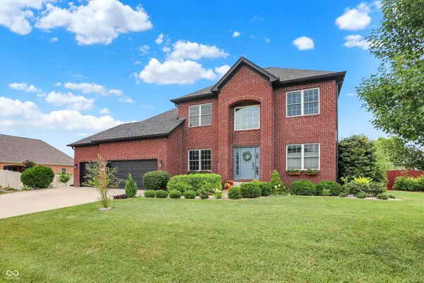 2843 S Colton RD, New Palestine, IN 46163