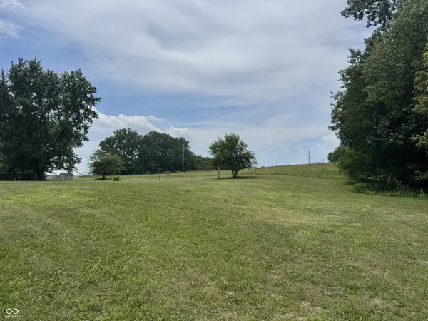 794 S Kingman, Veedersburg, IN 47987