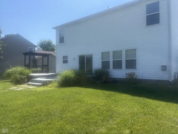 5470 Fieldhurst LN, Plainfield, IN 46168