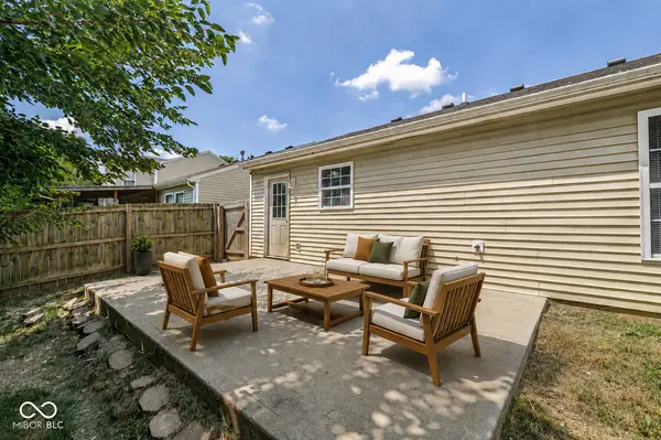 6647 Everbloom LN, Indianapolis, IN 46217