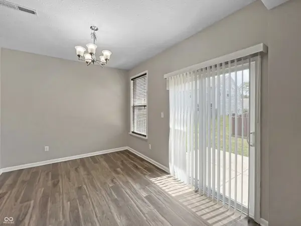 5775 Waterstone WAY, Whitestown, IN 46075