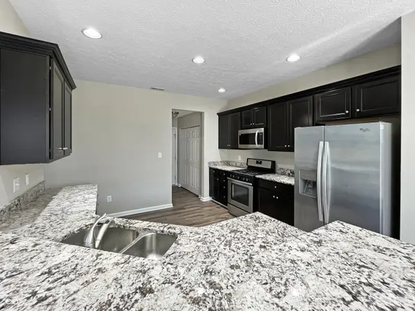 5775 Waterstone WAY, Whitestown, IN 46075