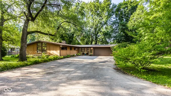 885 E 83rd ST, Indianapolis, IN 46240