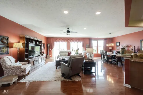 15246 Trebbiano DR, Fishers, IN 46037