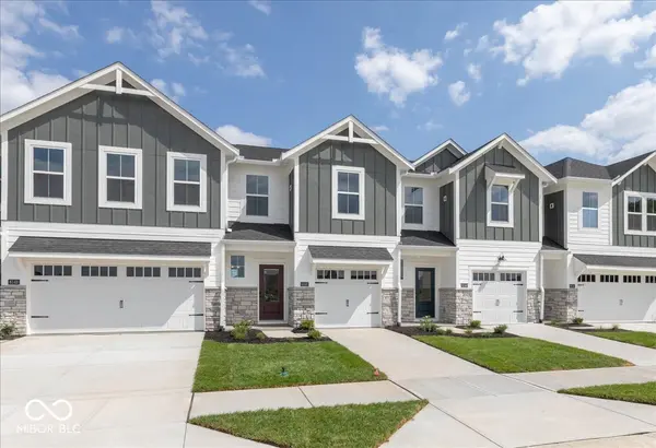 6146 Parsonage PL #330-402, Mccordsville, IN 46055