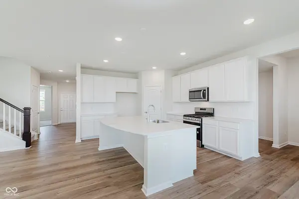 2568 Madison LN, Plainfield, IN 46168