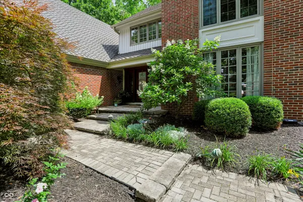 4149 Waterbrook WAY, Greenwood, IN 46143