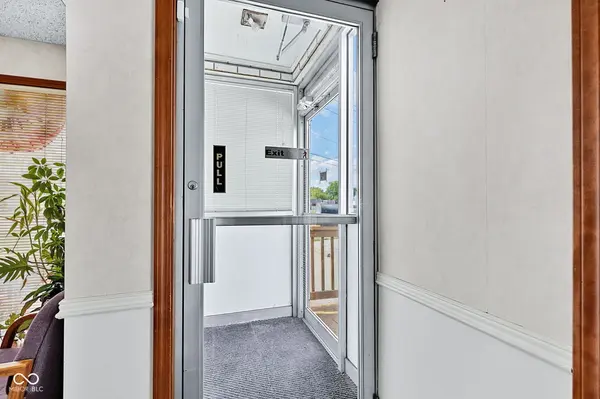 7102 Pendleton PIKE, Indianapolis, IN 46226