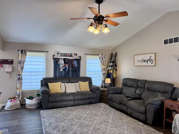 705 W 15th ST, Greensburg, IN 47240