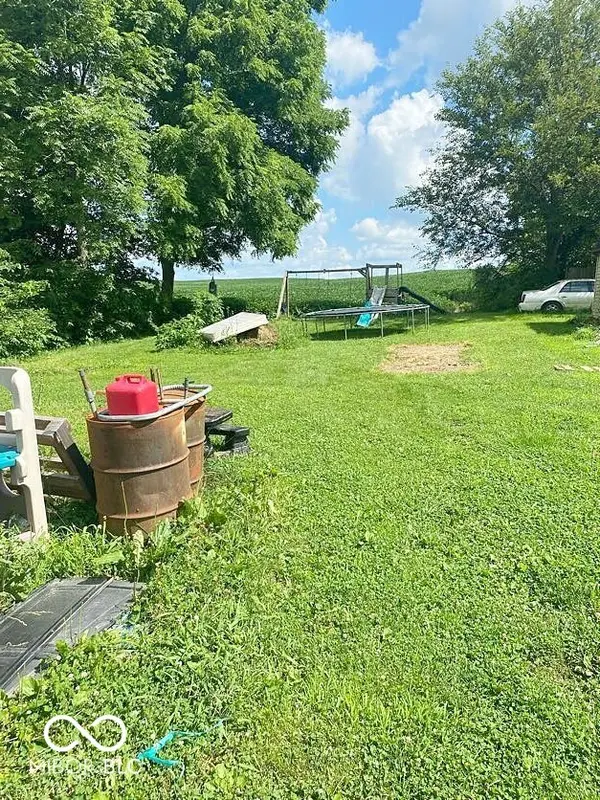 5232 E Us Highway 40, Greencastle, IN 46135