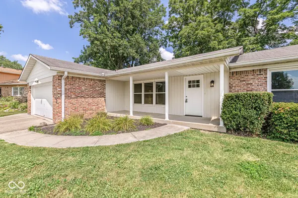 24 Hilltop, Danville, IN 46122