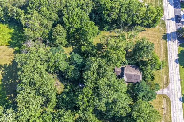 13182 Cyntheanne RD, Fishers, IN 46037