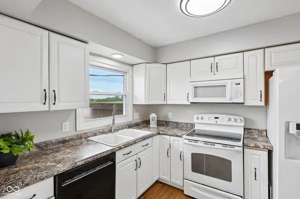 7180 N 400 W, Fairland, IN 46126