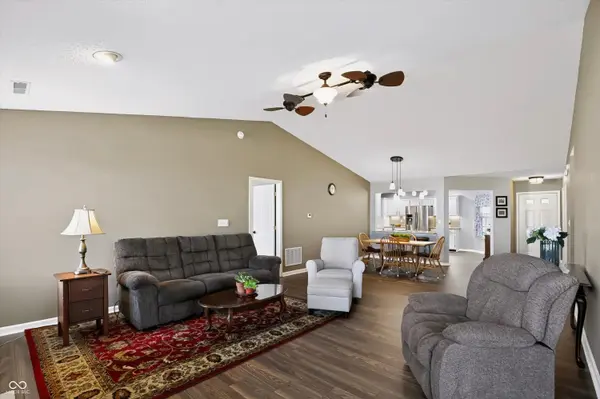 19257 Fox Chase DR, Noblesville, IN 46062