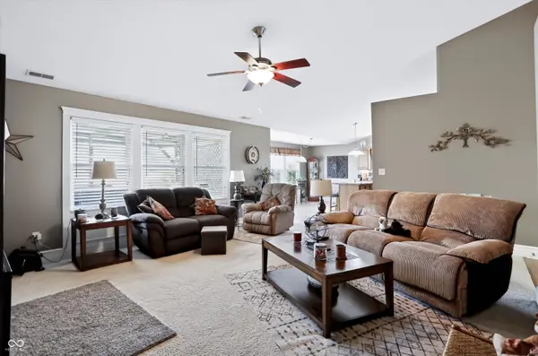 307 Galahad DR, Franklin, IN 46131