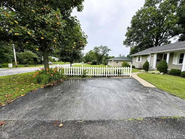 811 Shadowlawn AVE, Greencastle, IN 46135