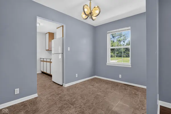302 Smith ST, Columbus, IN 47201