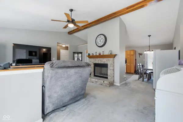 636 S Murphy AVE, Brazil, IN 47834